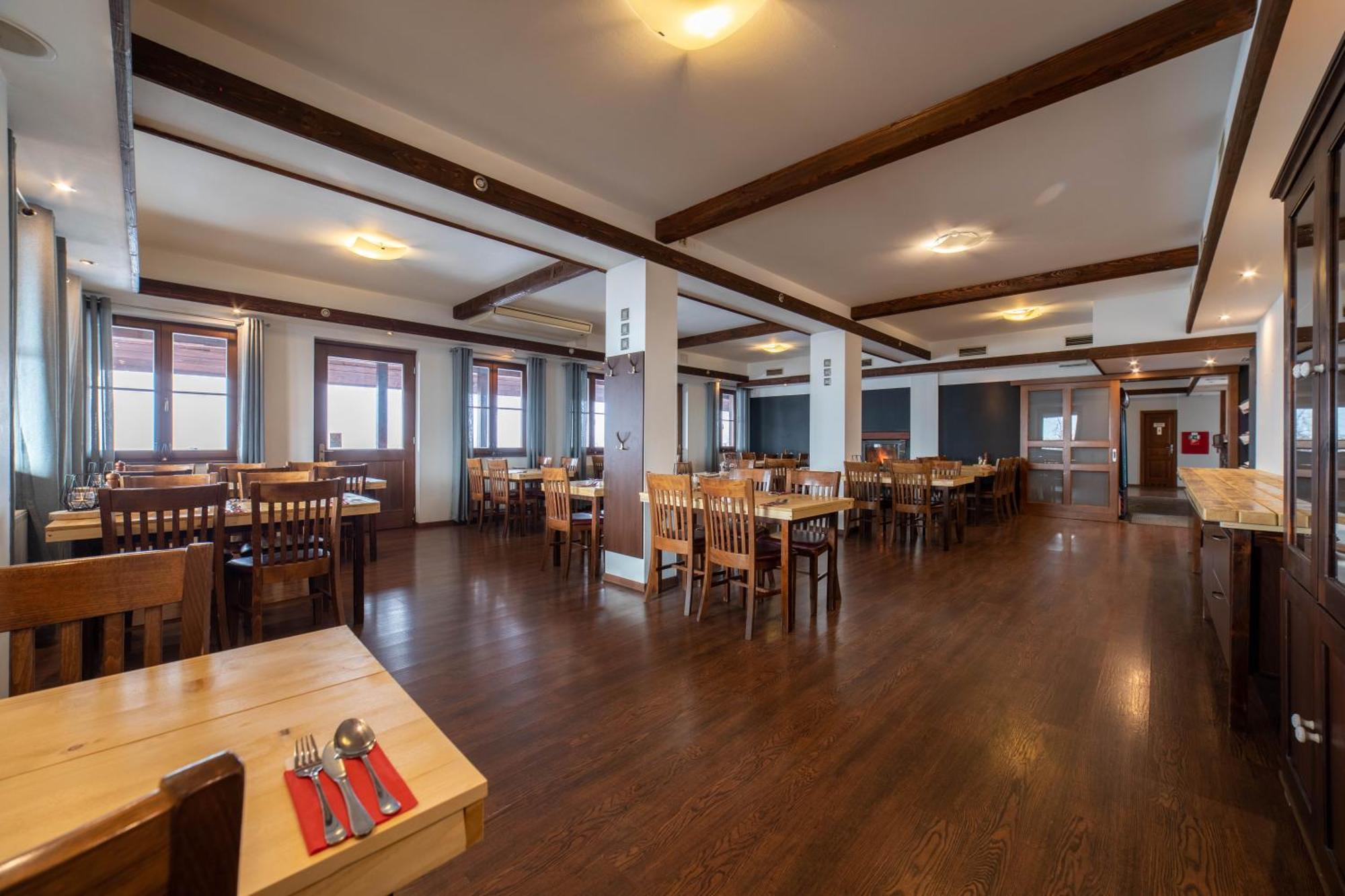Hotel Liptov Holiday *** Liptovský Trnovec Εξωτερικό φωτογραφία
